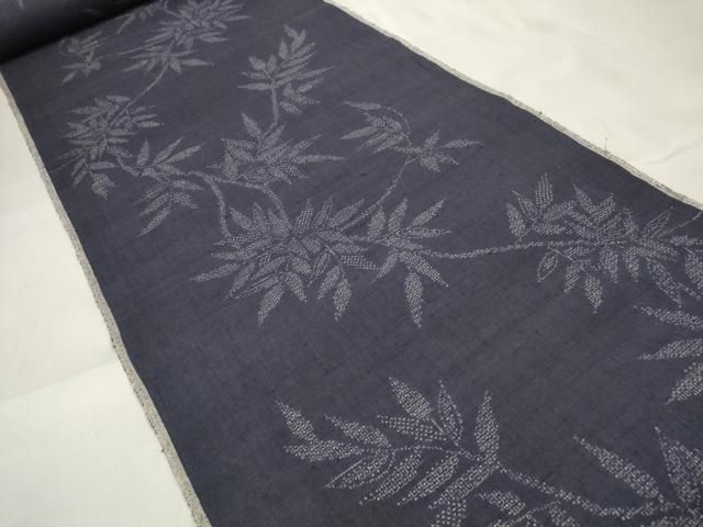 上 本場結城紬 重要無形文化財 反物 着尺 枝葉文 100亀甲 kh 6