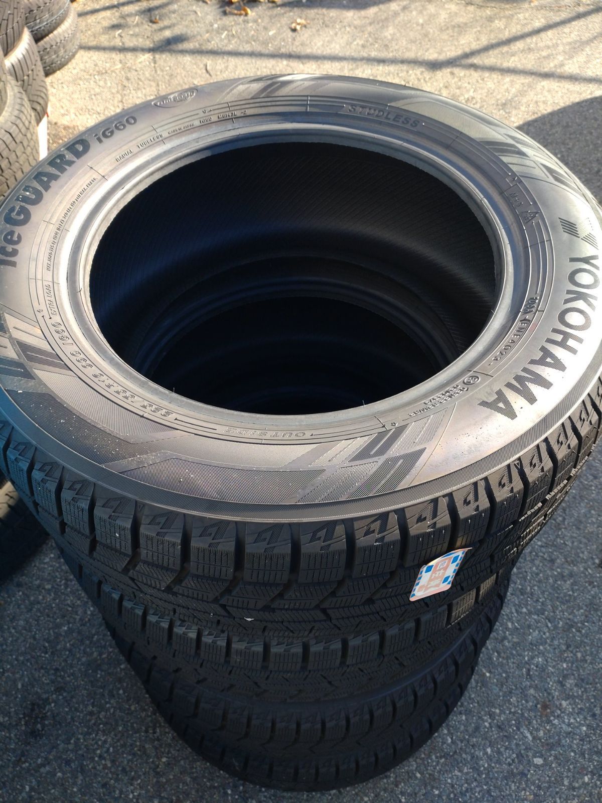 バリ山 ヨコハマ iceGUARD iG 60 225 55 R 16 製 4本セット スタッドレスタイヤ