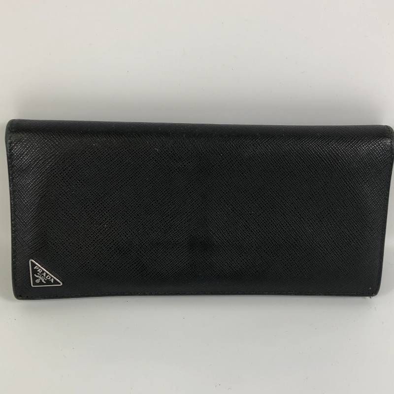 き 長財布 三角ロゴ サフィアーノ 黒色