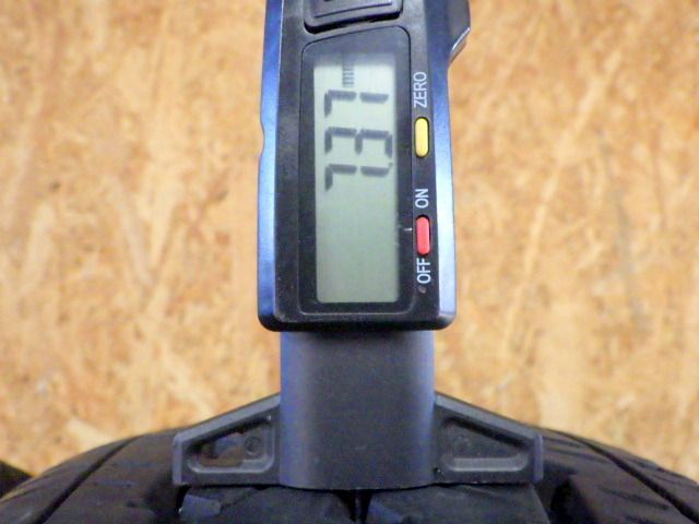 M 248 E 製造 約8部山 V 600 195 80 R 15 107 105 2本