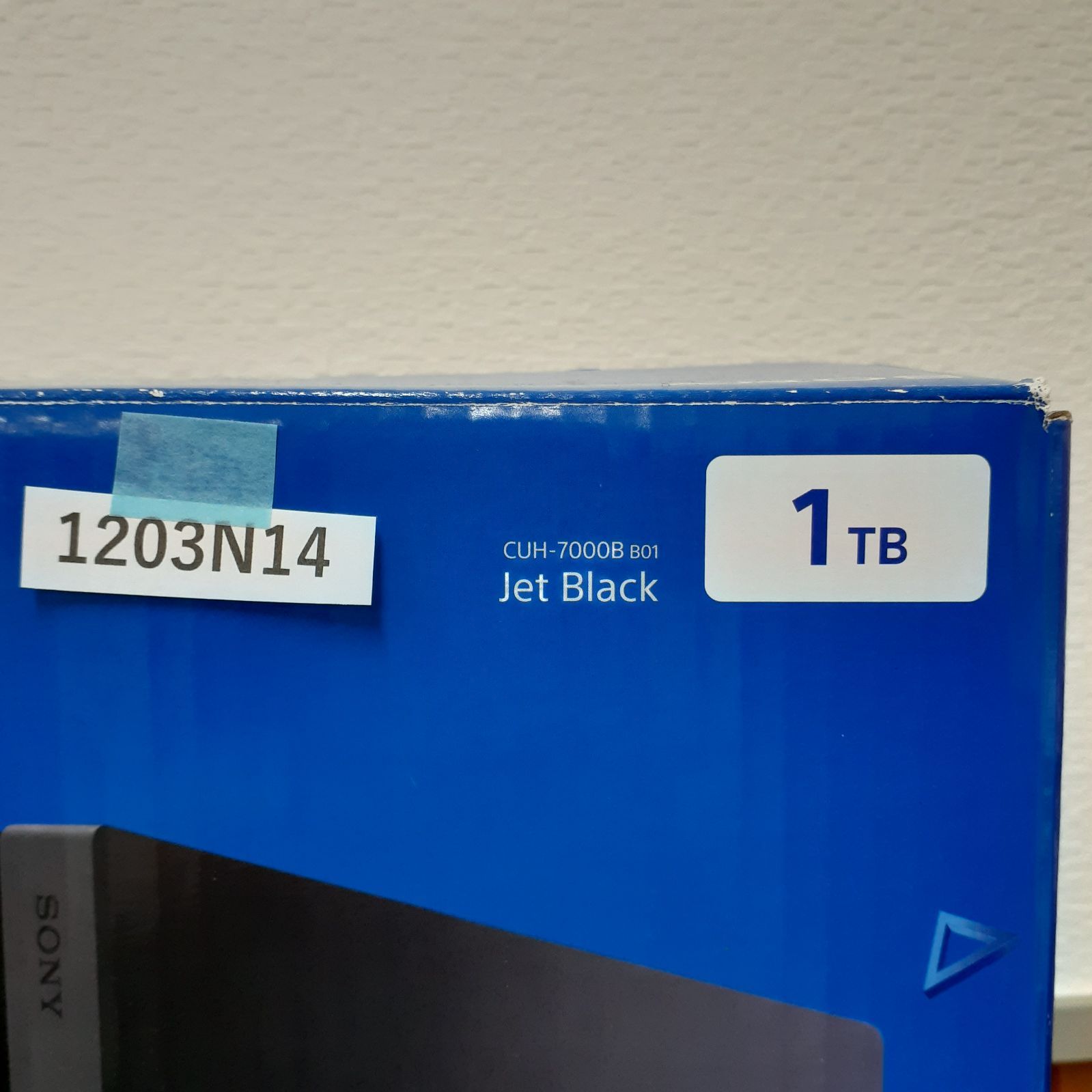 1203 N 14 SONY PlayStation 4 Pro PS 1 TB CUH-7000 B 01 ジェットブラック 起動 済み