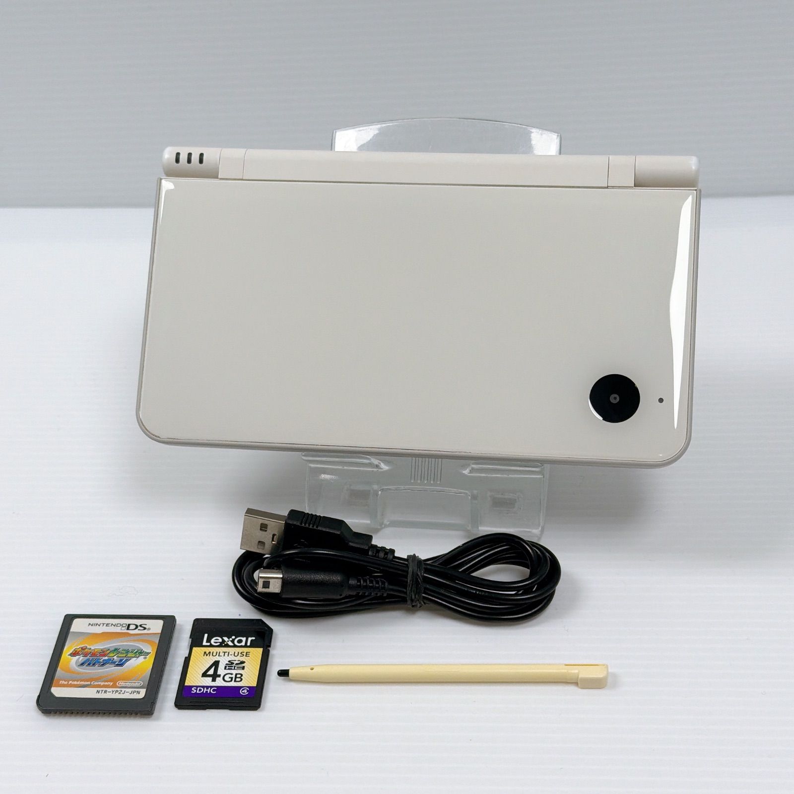 ニンテンドー DSiLL ナチュラルホワイト 液晶画面美品 遊べるセット