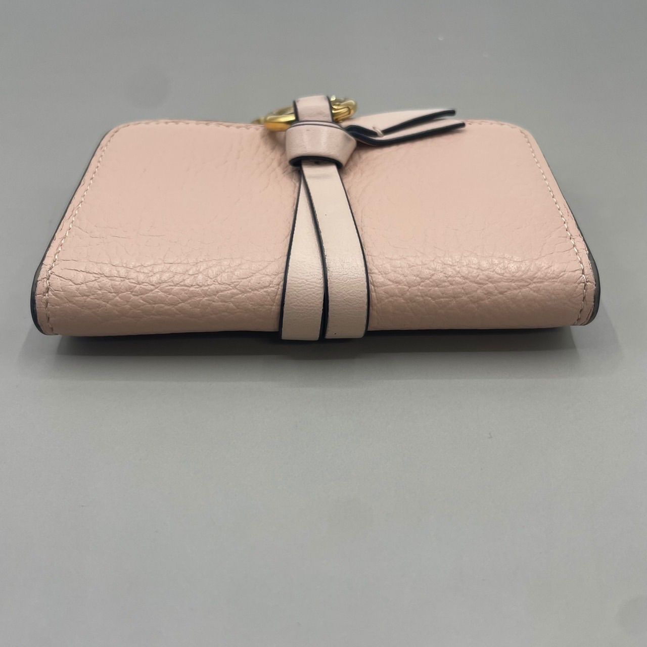 極美品 Chloe クロエ カードケース 名刺入れ ロゴチャーム ゴールド