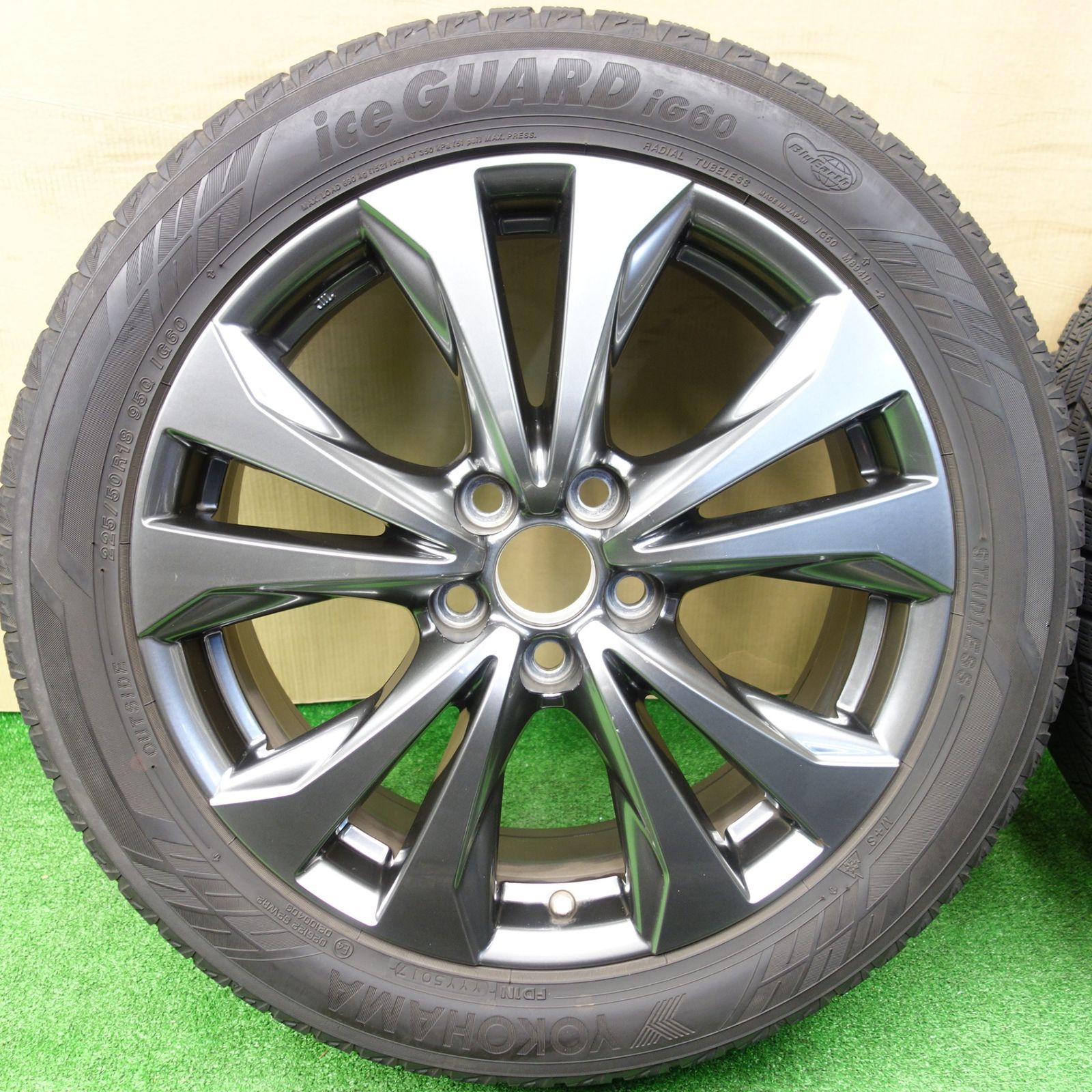 センサー付 レクサス UX Fスポーツ 225 50 R 18 スタッドレス ヨコハマ アイスガード iG 60 18インチ PCD 114 3 5 H ス