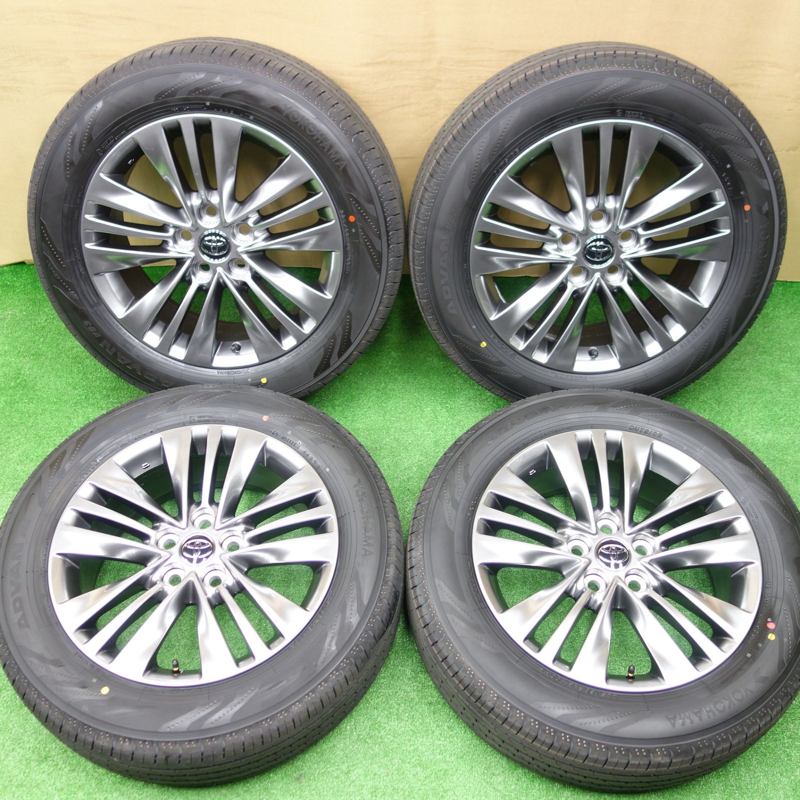 新車外し 25年 トヨタ 40系 アルファード ヴェルファイア Z 225 60 R 18 ヨコハマ アドバン V 03 18インチ PCD 120 5 H ノ