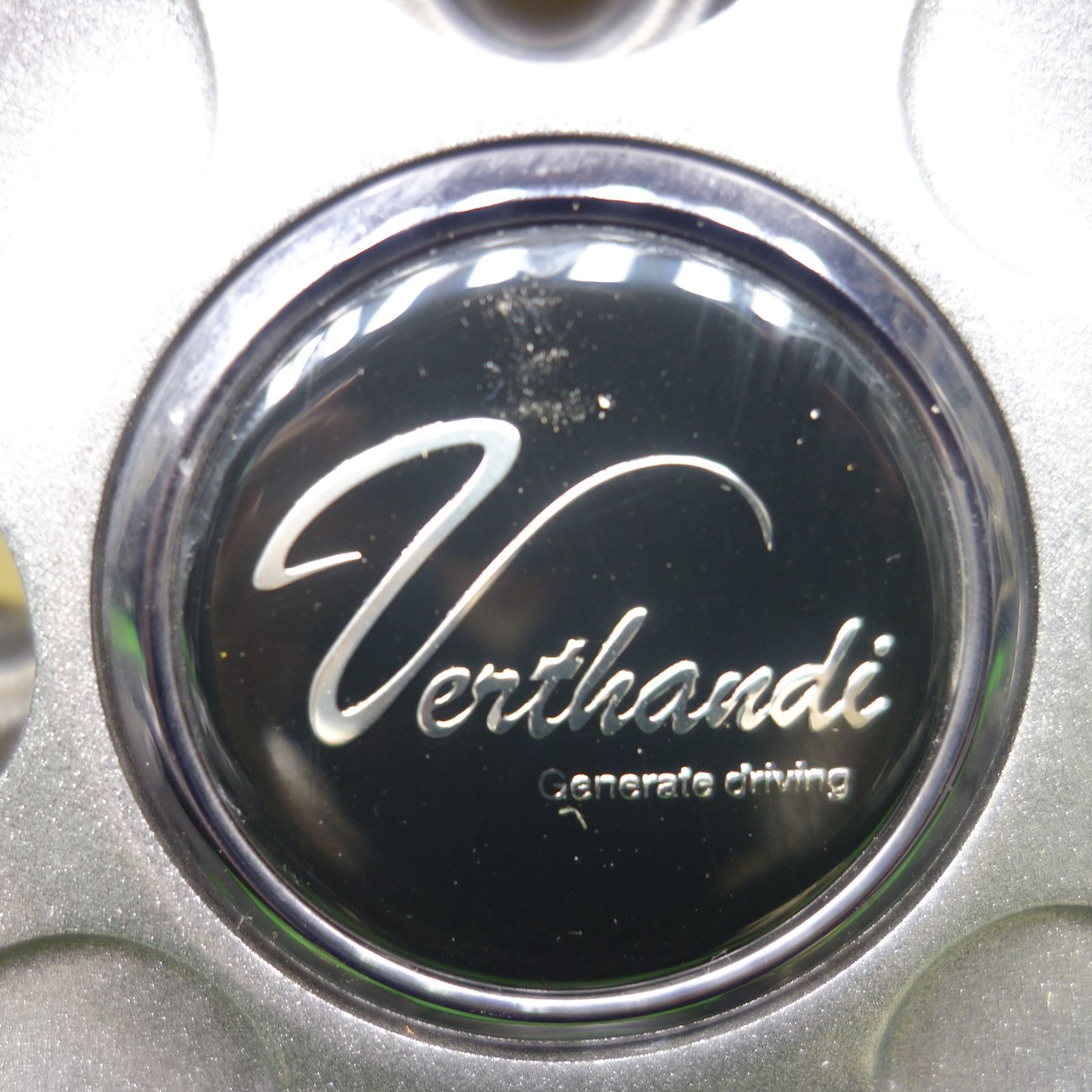 ヴェルサンディ 15インチ