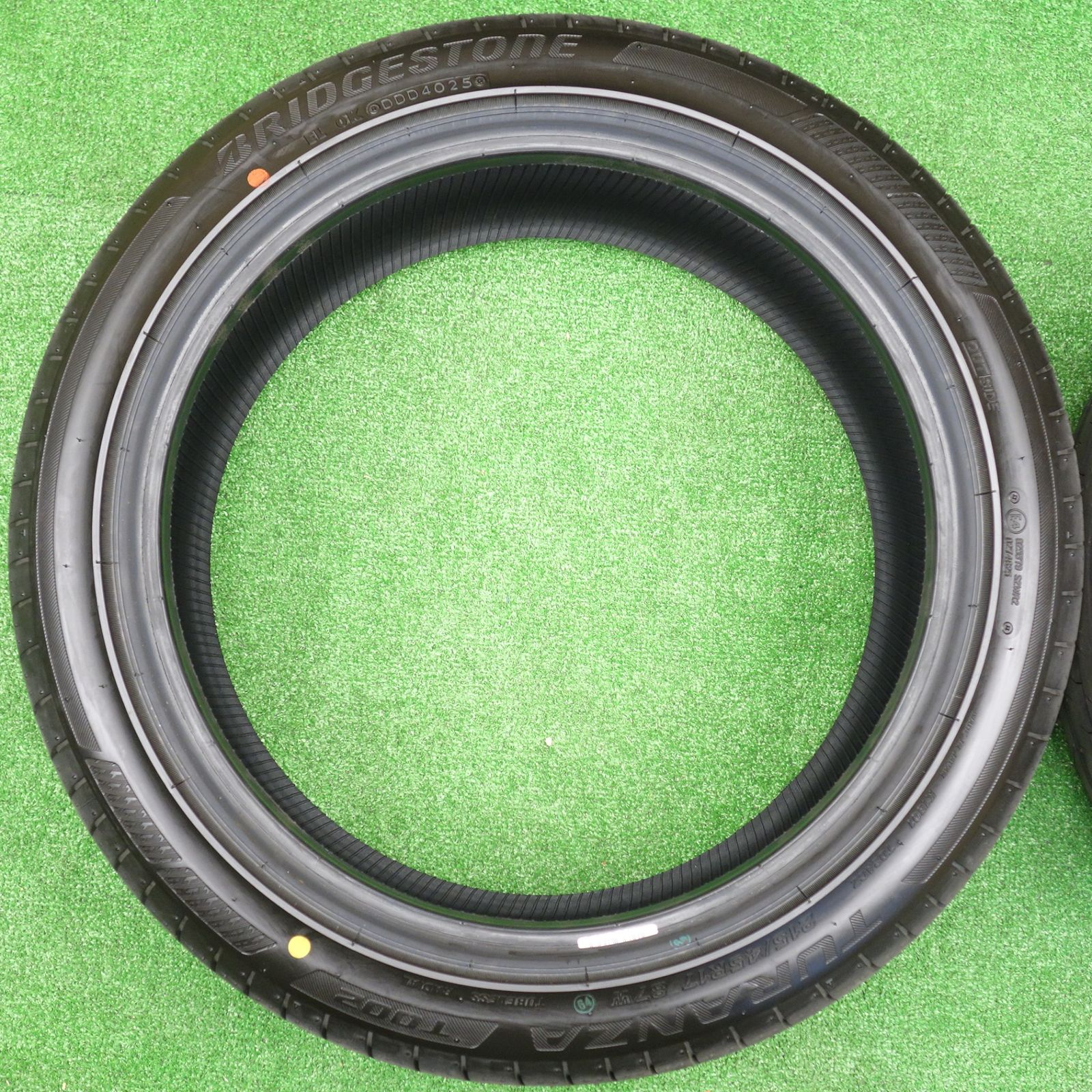 新車外し！25年☆215/45R17 ブリヂストン トランザ T002 タイヤ 17