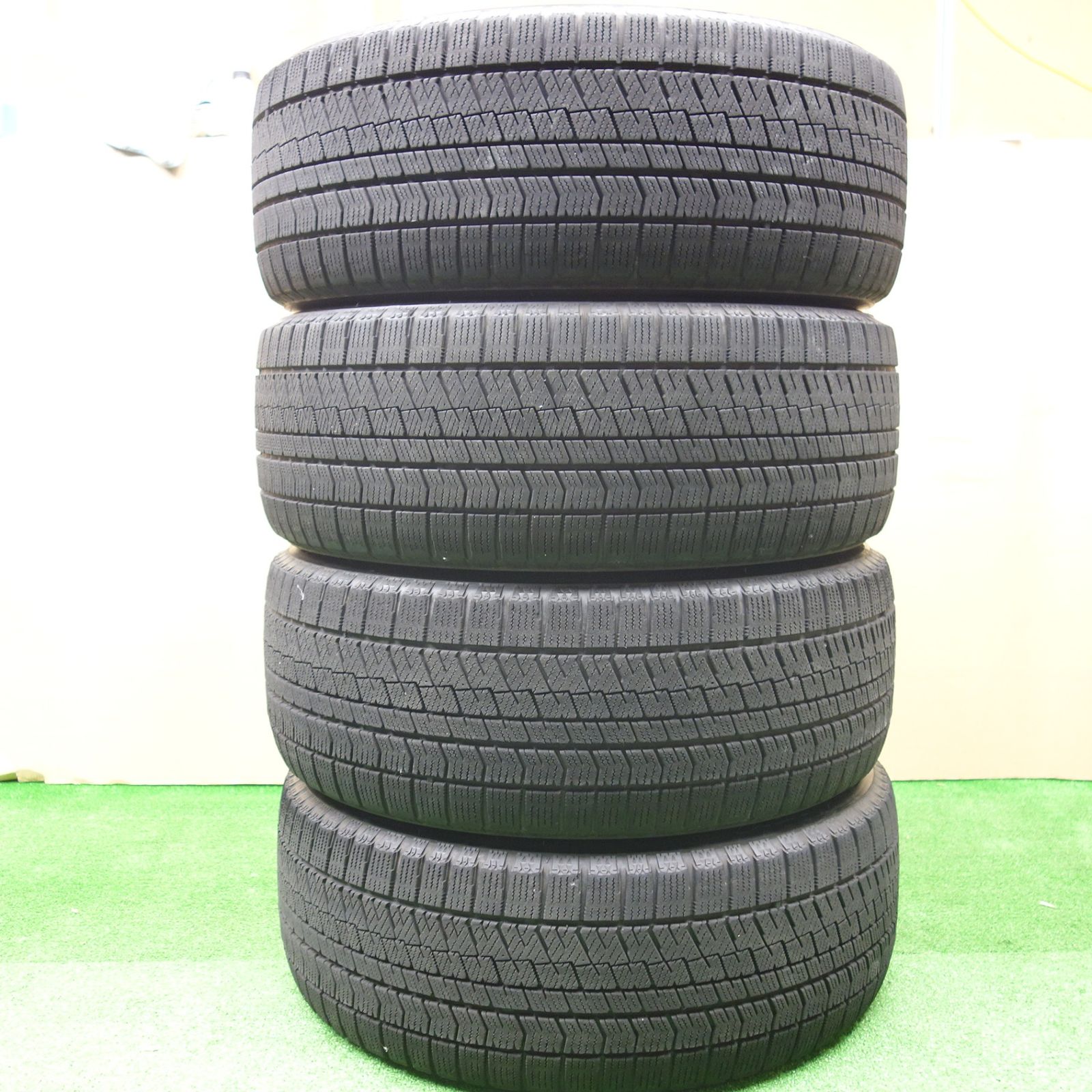 センサー付☆トヨタ 210系 クラウン マジェスタ 純正 225/50R17