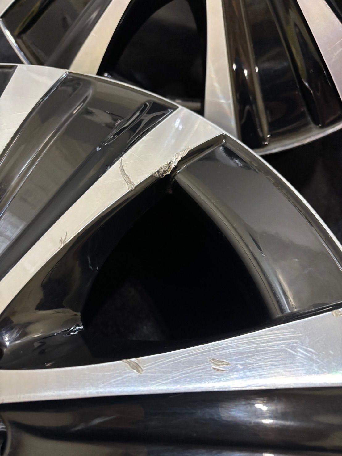  ベンツ W 213 Eクラス 18インチ 8 J 43 112 5 H アルミホイール 4本 Sクラス Eクラスクーペ 1 L 102 18インチ ホイール