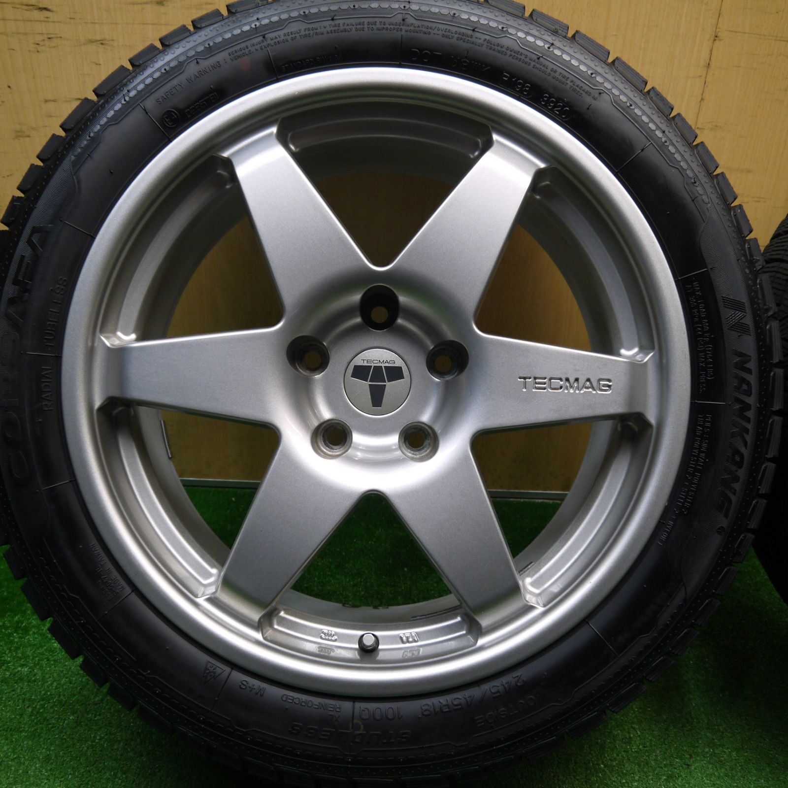バリ溝 キレイ 9 5分 BMW 等 TECMAG Type 206 R TARGA 245 45 18 スタッドレス ナンカン CORSAFA テクマグ タルガ 18インチ PCD 120 5 H ス