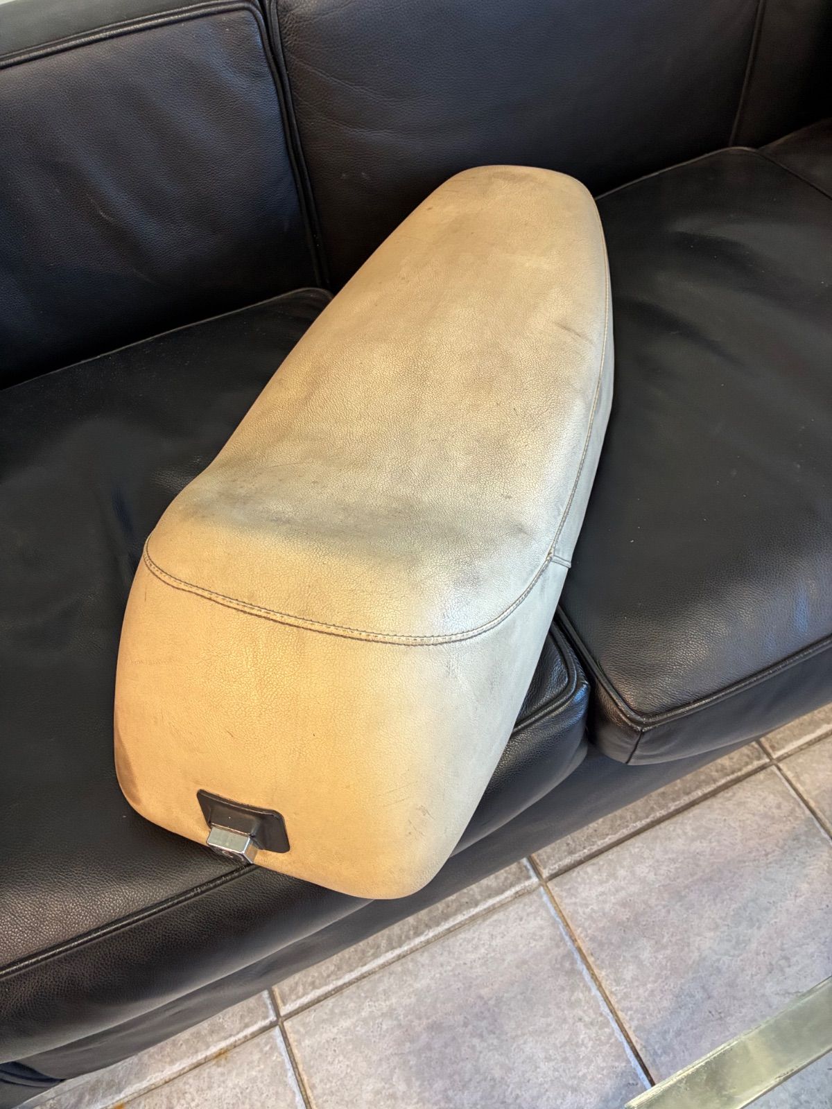 ベスパPX用アンシロッティーシートホワイト