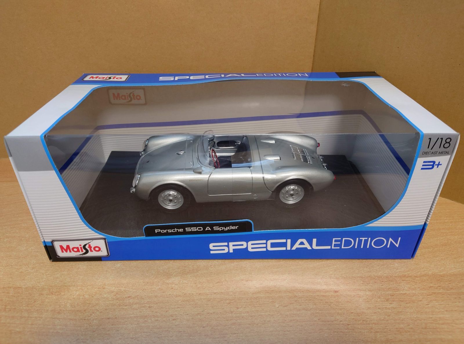 1/18 ポルシェ550A スパイダー 1955 シルバー Porsche - メルカリ