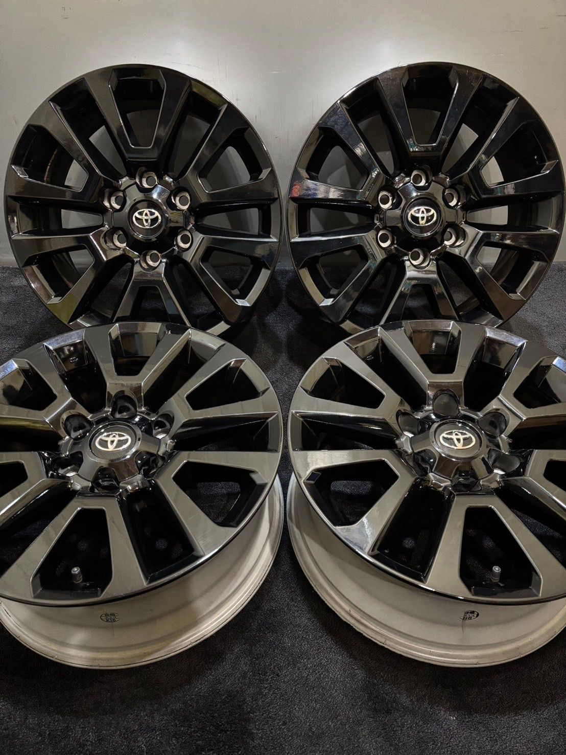トヨタ 150系 プラド 70 th 車 ブラックエディション 18インチ 7 5 J 25 139 6 H アルミホイール 4本 1 L 103