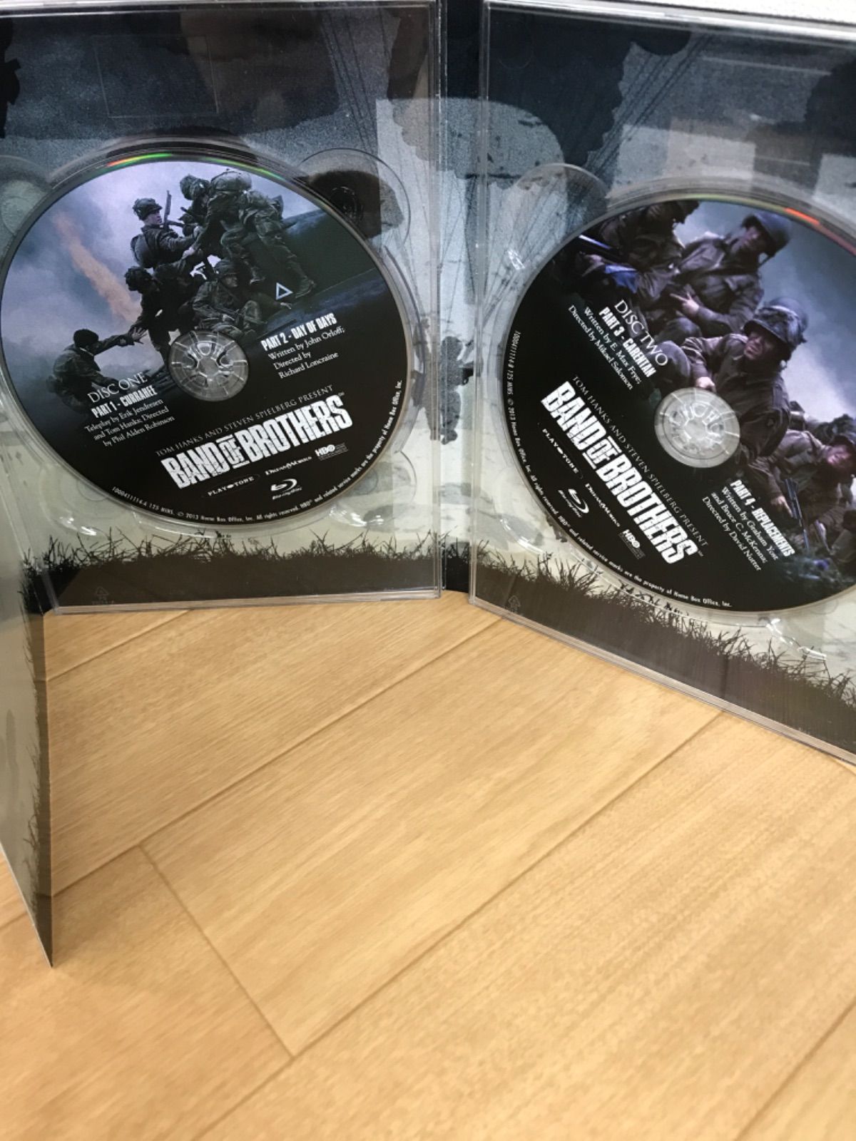 Blu ray 海外TVドラマ BAND OF 輸入盤 トム ハンクス スティーブン スピルバーグ HO 16 Z 51722 ブルーレイ 再生機 BD 内蔵 おすすめ