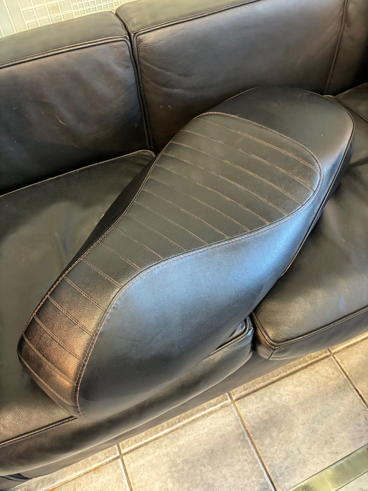 ベスパ の シートです