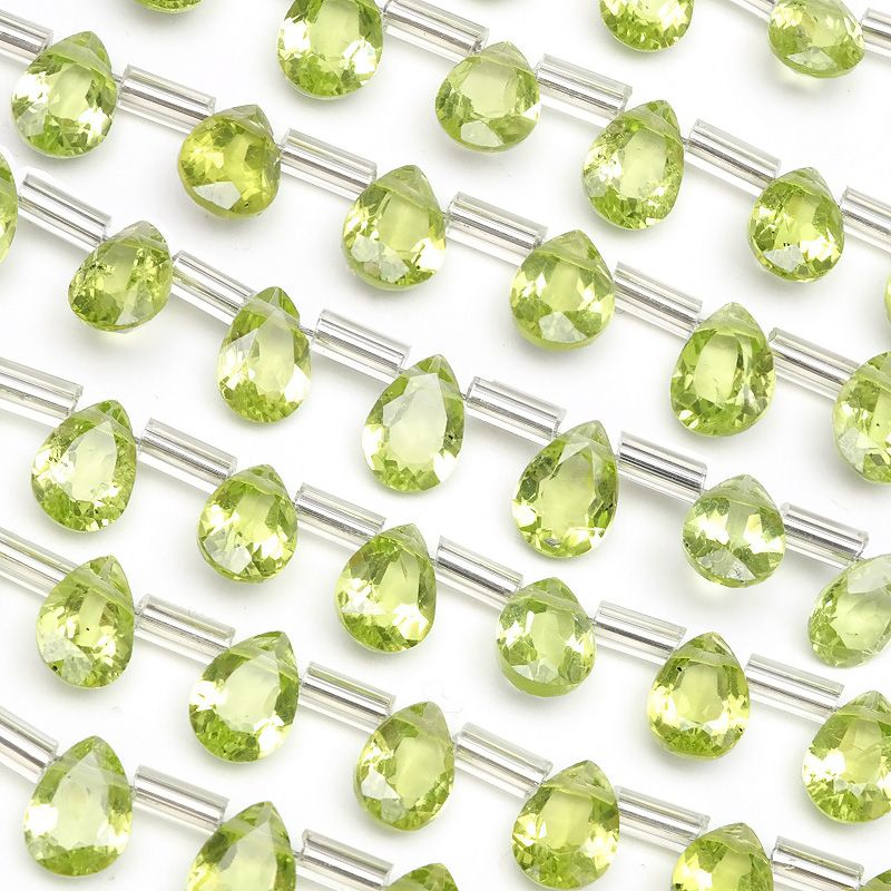 ペリドット ペアシェイプファセットカット 7×5mm［プレミアムカット