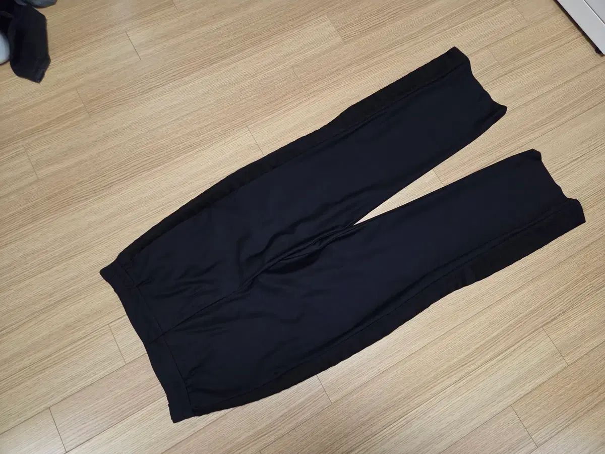 SYSTEM homme サイド LINE レタリング ボタン ワイド スラックス