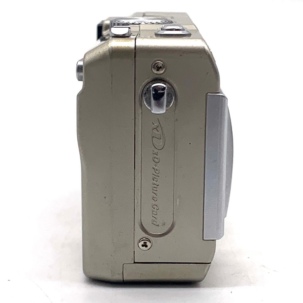 訳あり】FUJIFILM デジタルカメラ FinePix F710 WIDESCREEN LCD - メルカリ