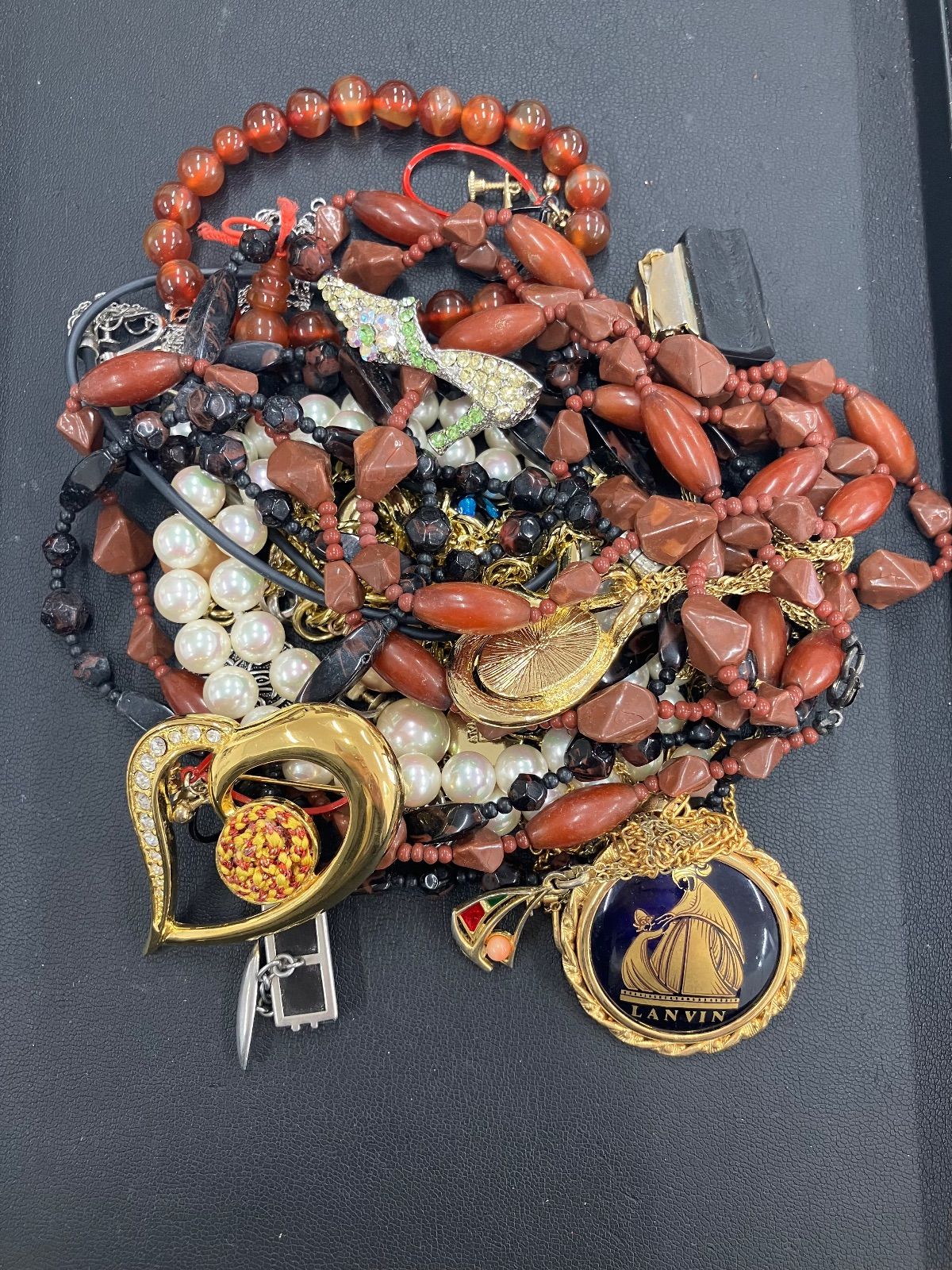 遺品整理 生前整理 アクセサリーまとめ2 - メルカリ