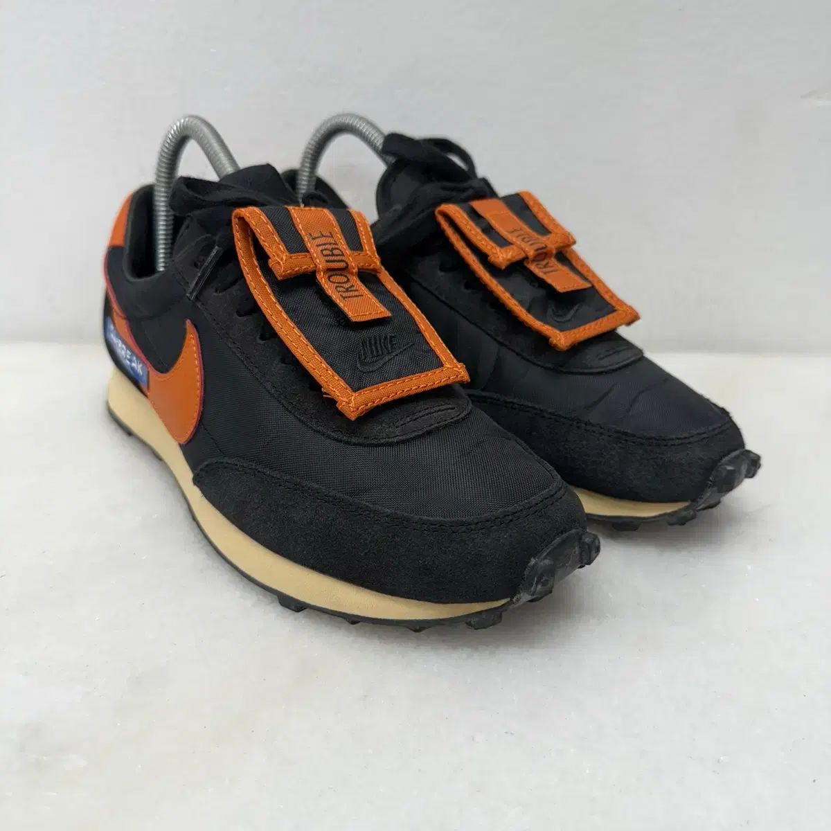 235 ナイキ スニーカー デイブレイク BRS スターフィッシュ