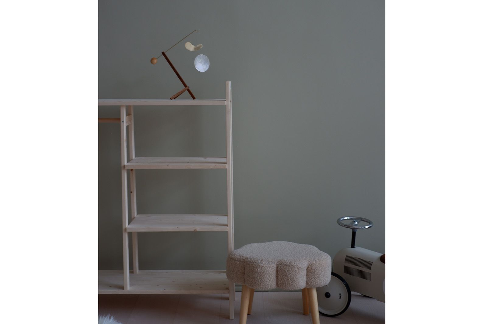 KINETIC LEVI キネティック レヴィ インテリアモビール Momo