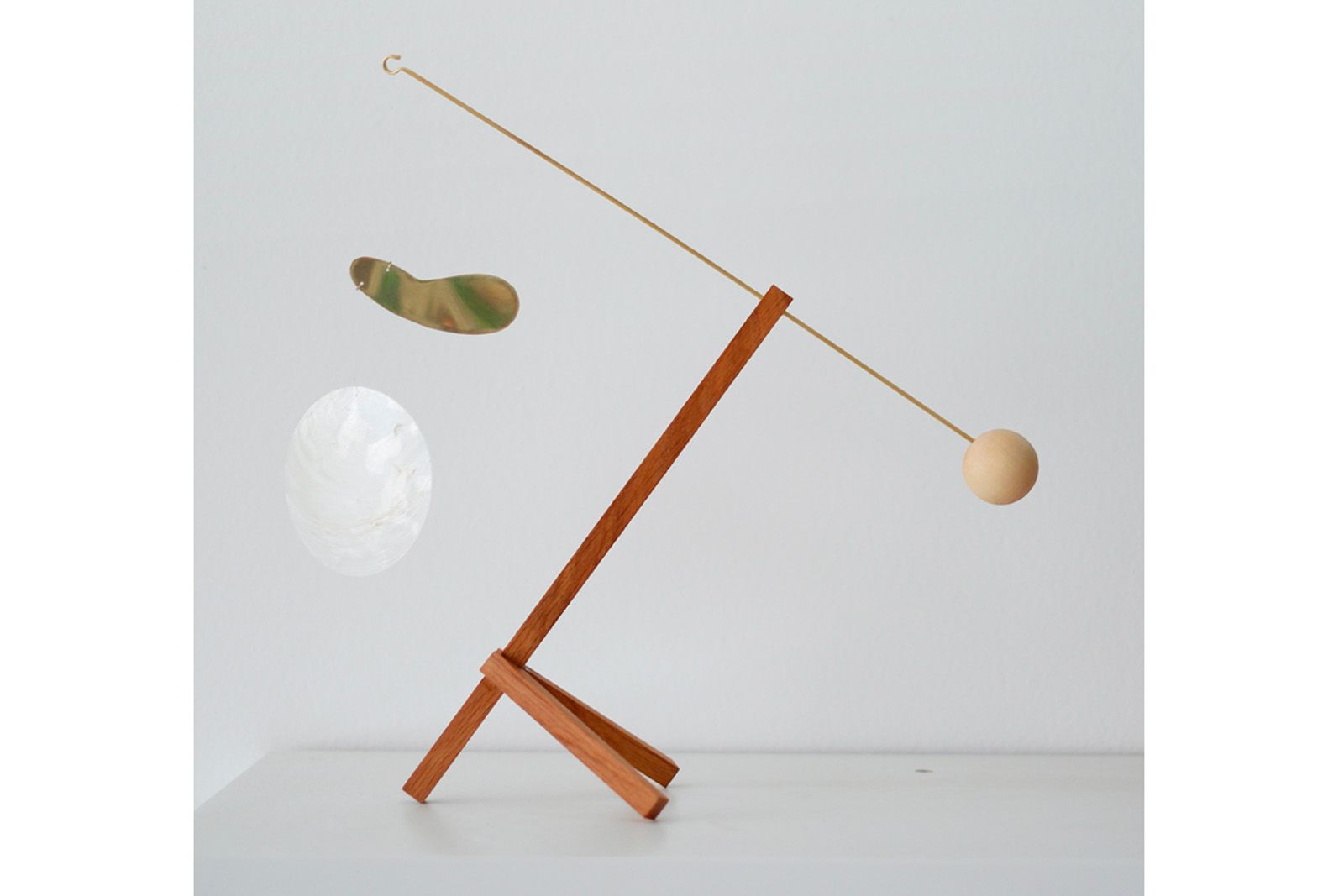 KINETIC LEVI キネティック レヴィ インテリアモビール Momo