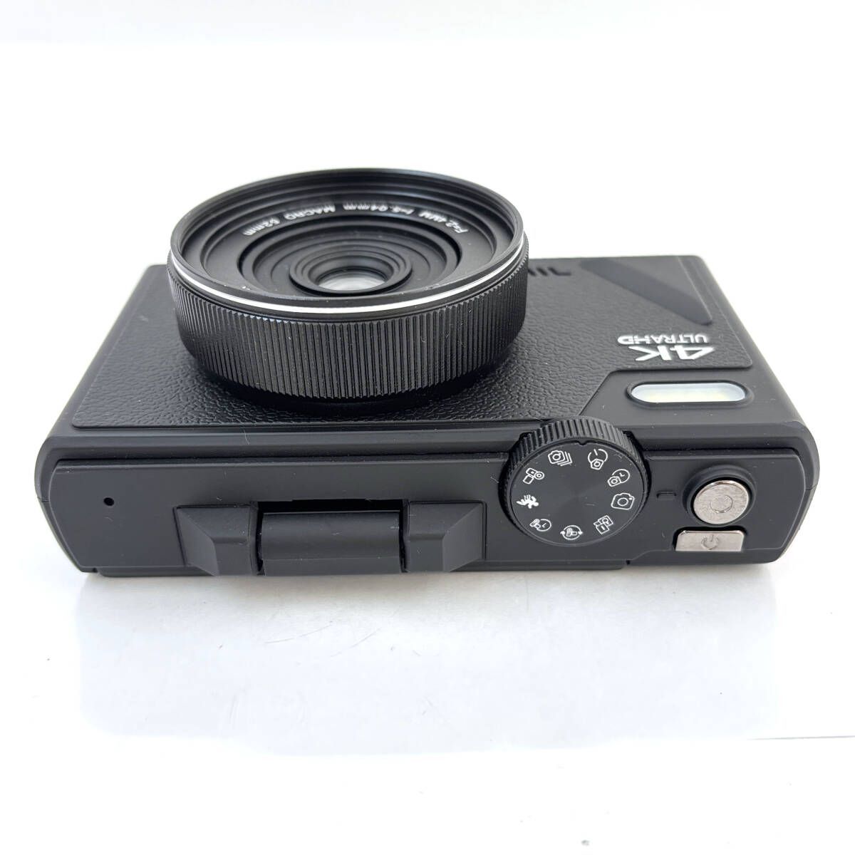 デジタルカメラ】4K ULTRA HD 64MP コンパクトデジタルカメラ 本体のみ 
