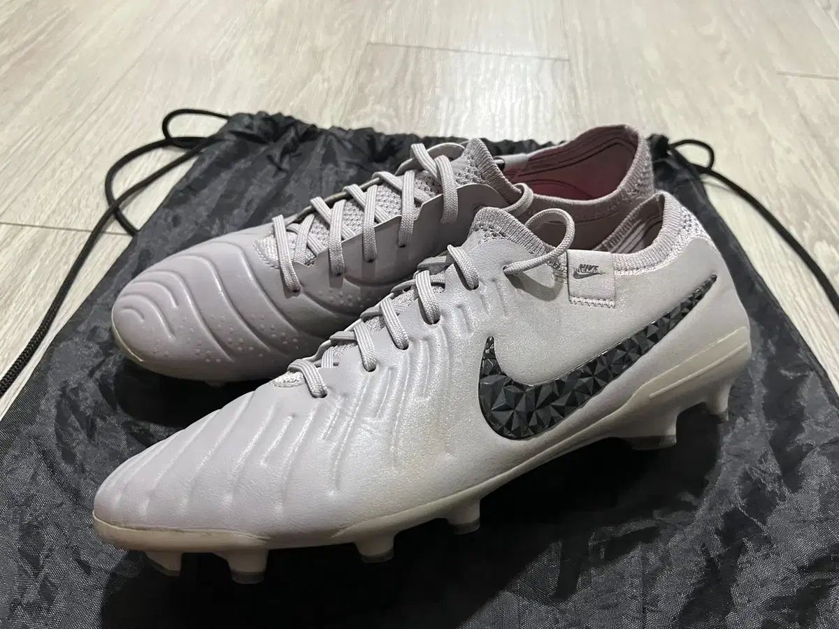 サッカーシューズ