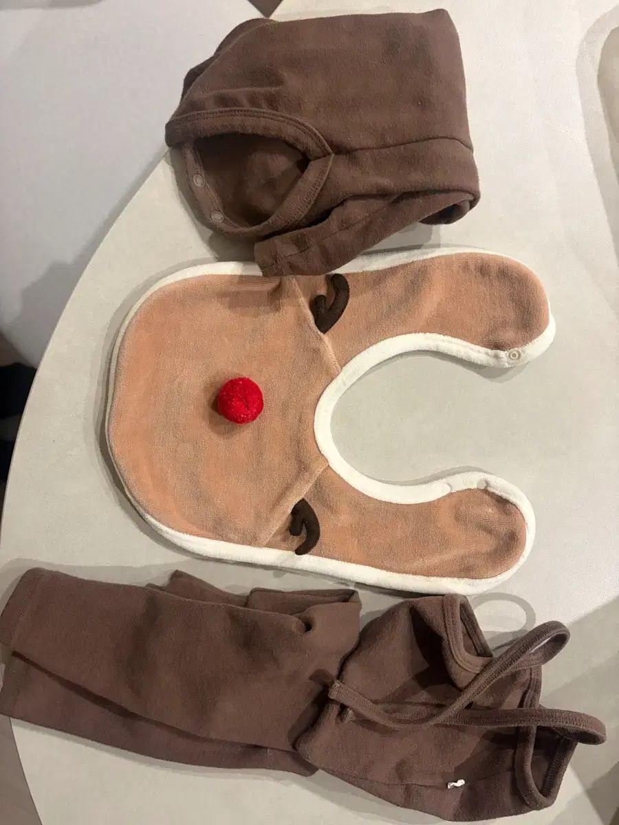 ピーカブー トナカイ セット ベビー服 ベビービブ ベビーパンツ ベビー帽子