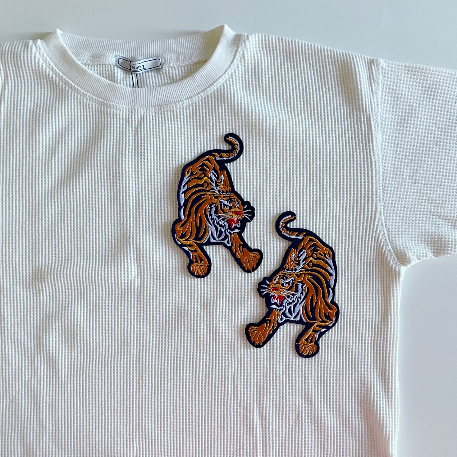 虎◇トラ◇全身◇アイロンワッペン◇刺繍ワッペン◇阪神◇タイガー