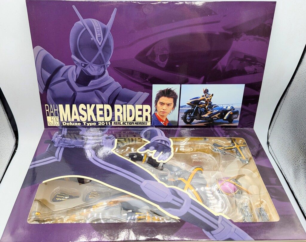 フィギュア メディコム・トイ RAH 仮面ライダーファイズ 仮面ライダー