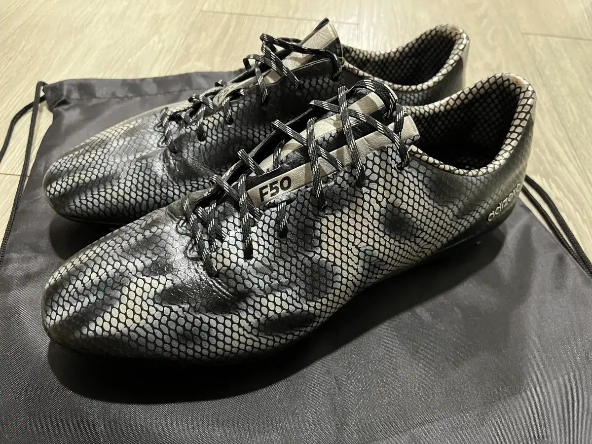 最 アディダス F 50 アディゼロ FG 280 サッカーシューズ