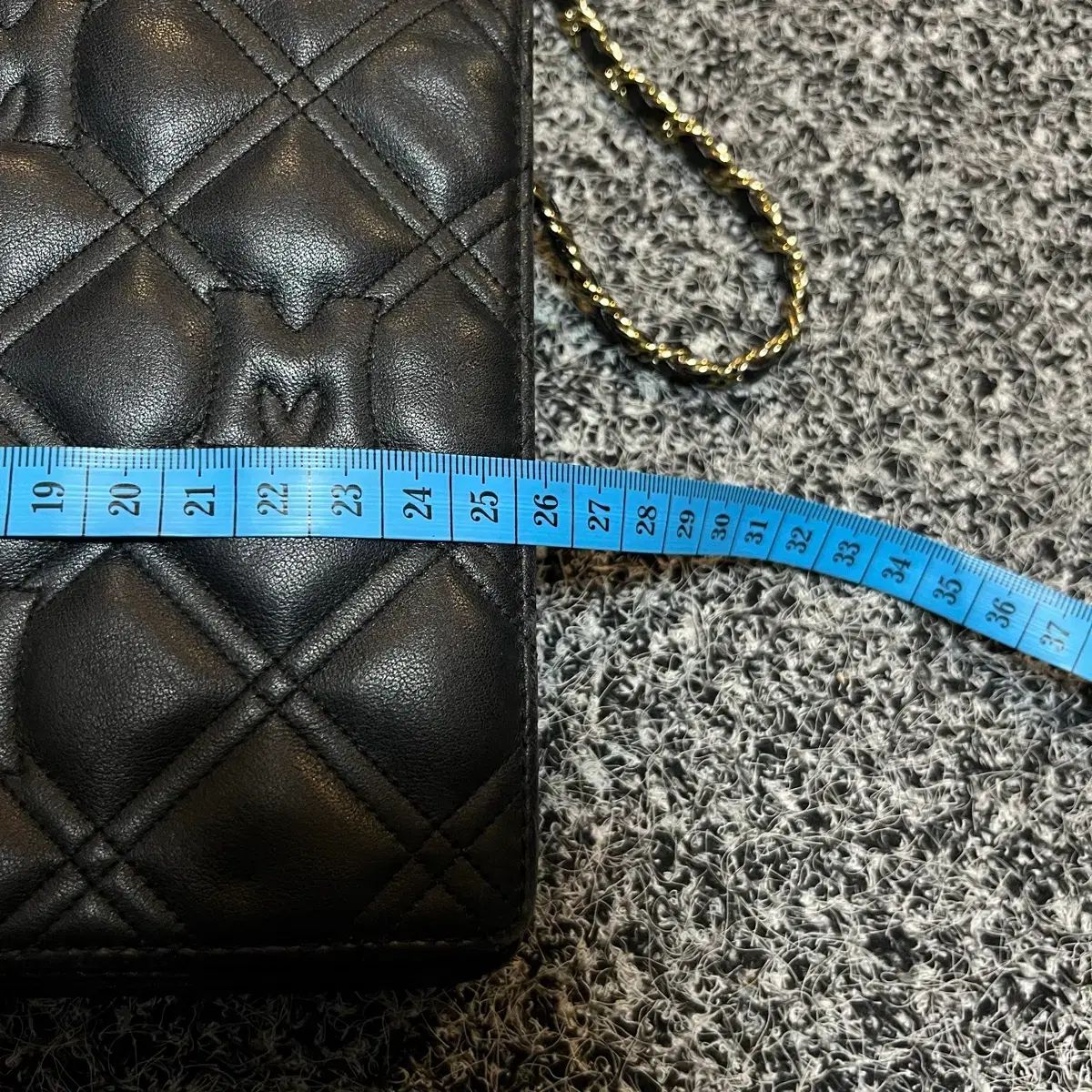 チェーンバッグ