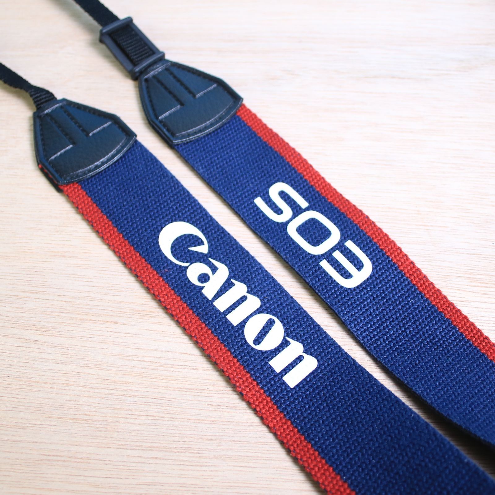 ❁純正カメラストラップ❁CANON キヤノン EOS 赤色(レッド)×青色