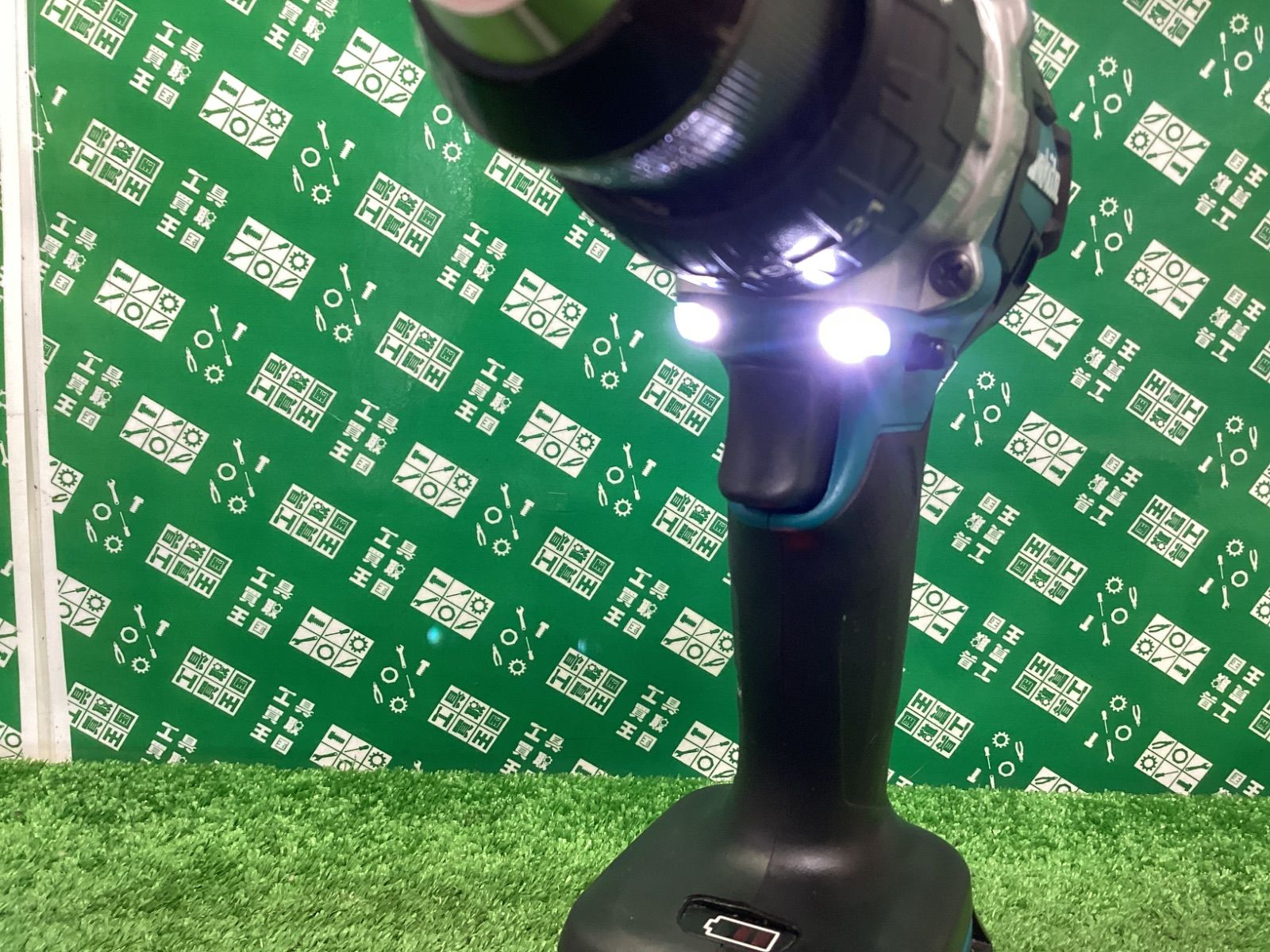  makita マキタ 18 v充電式震動ドライバドリル 本体のみ HP 481 DZ 振動 コアドリル ドリル ドライバー レンチ