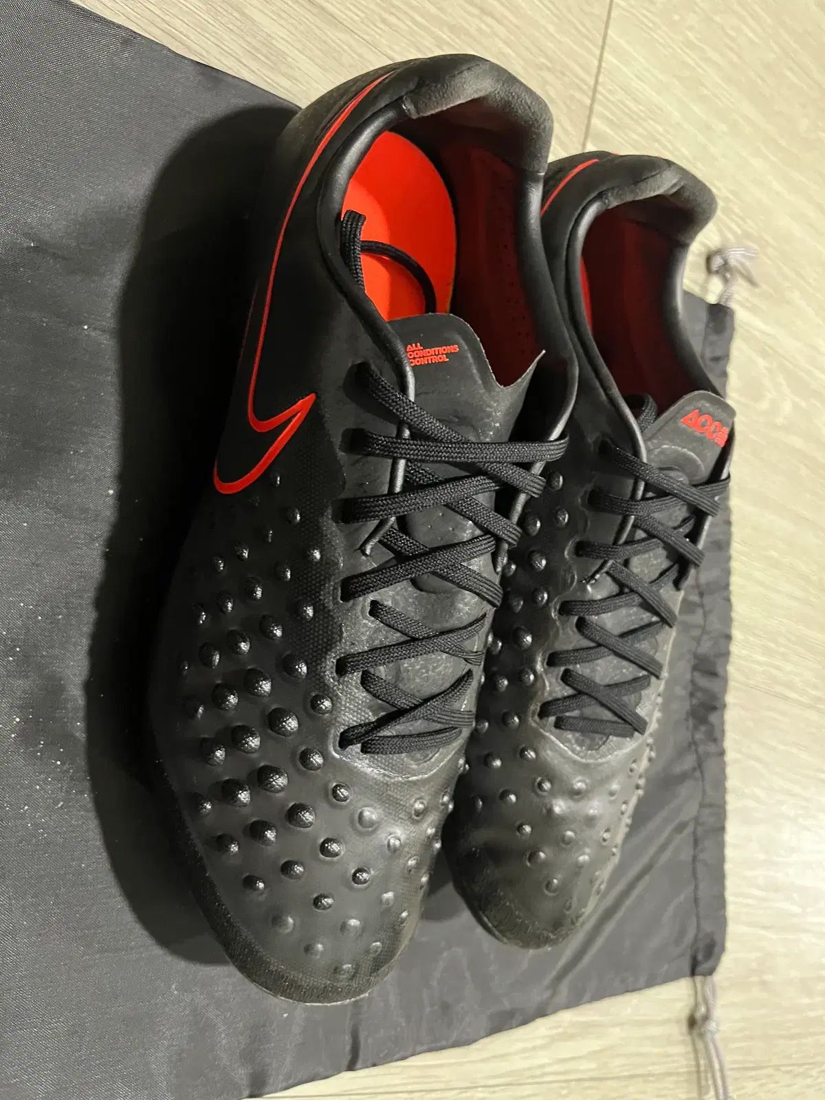 サッカーシューズ