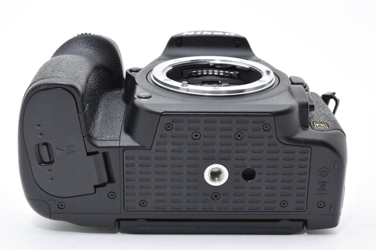 ☆極上品☆《ショット数 19,143回》ニコン NIKON D780 ボディ