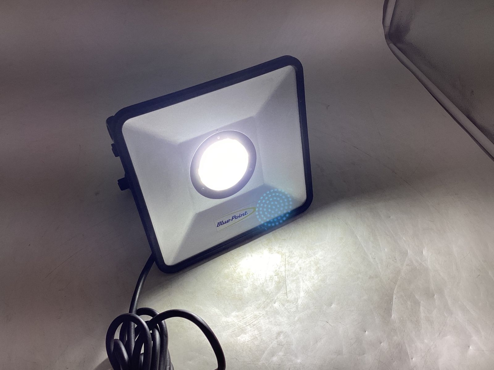 スリムフラッダーライト