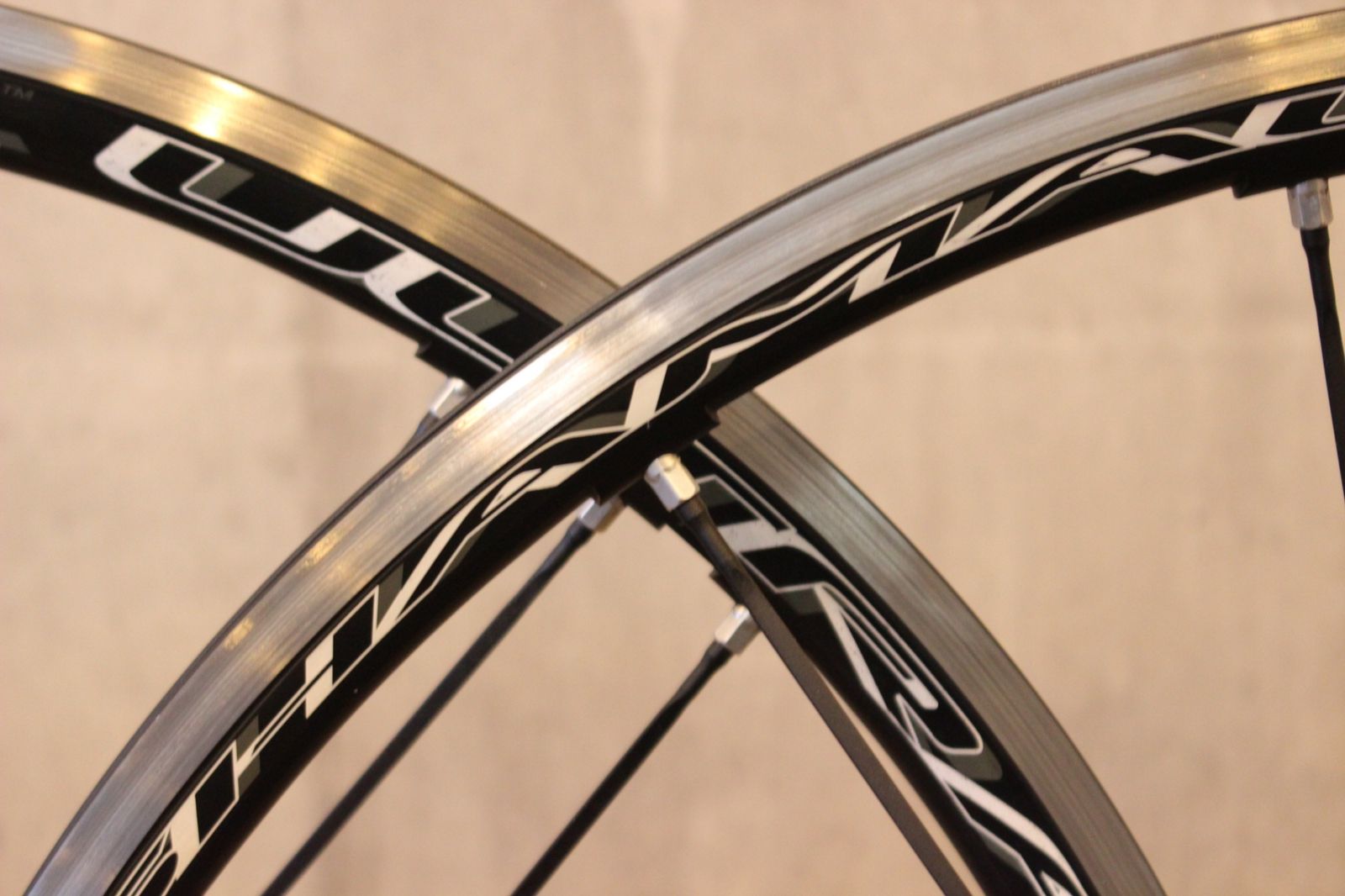 カンパニョーロ CAMPAGNOLO シャマル ウルトラ SHAMAL ULTRA アルミ カンパニョーロ CAMPAGNOLO シャマル ウルトラ SHAMAL ULTRA アルミ