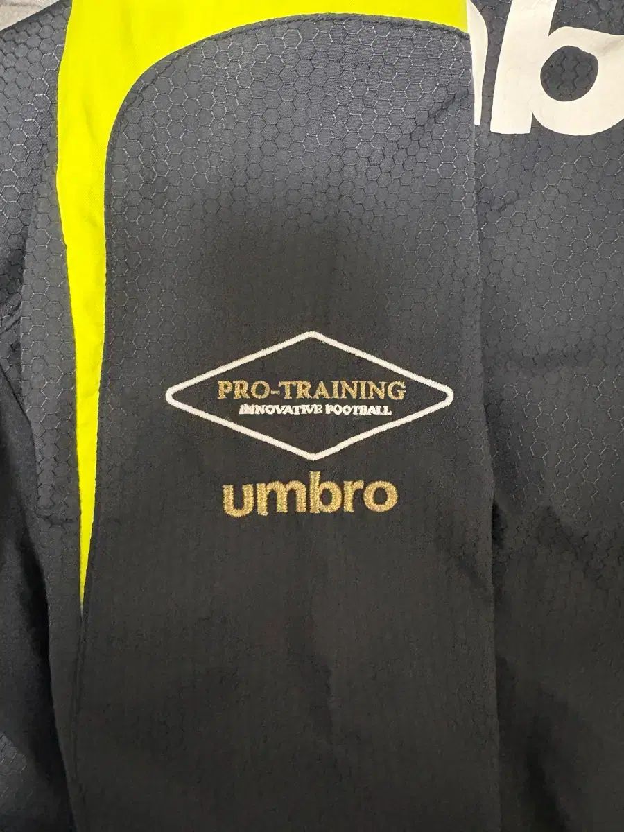  韓国 95 ミズノ ウーブン フィステ その他 ウェア