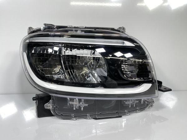 タント LA650S LA660S シフォン LA650F 純正 右ヘッドライト Assy RH