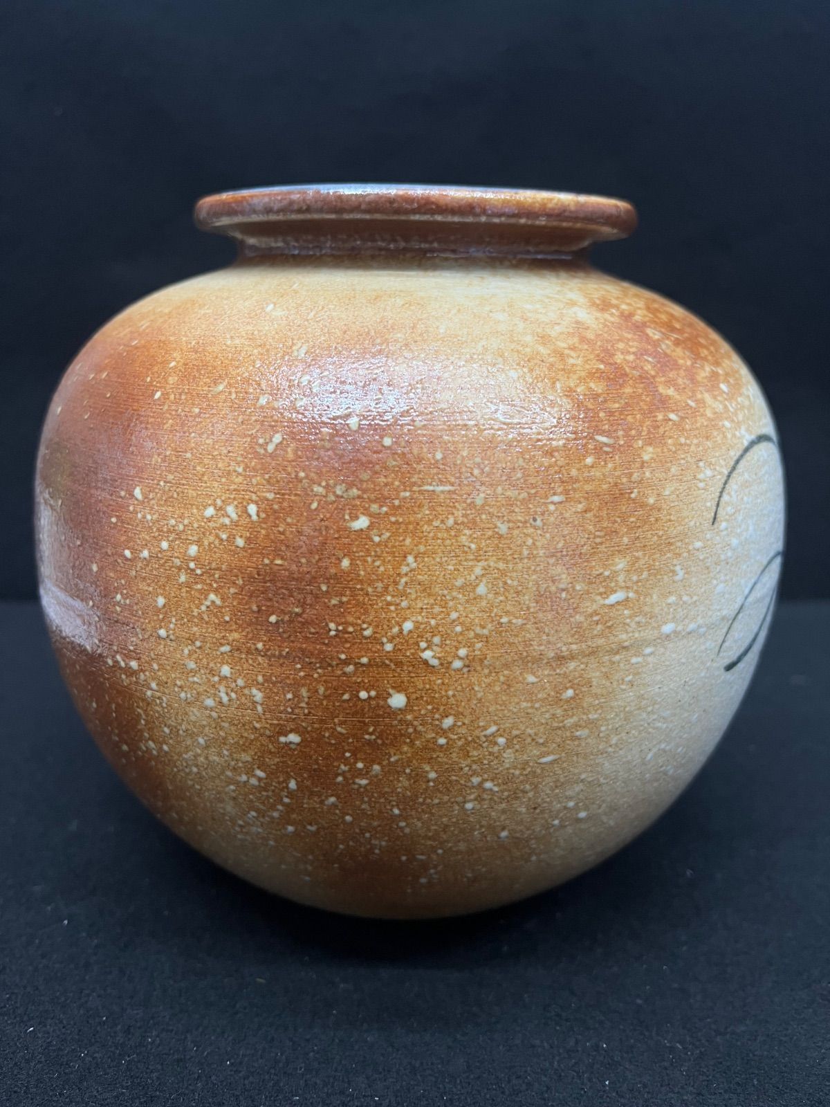 信楽焼陶器製作家物花瓶、 花器、オブジェ滴下模様伝統的な陶器壺茶色や飴色の釉薬 信楽焼陶器 和風 花瓶 陶器の花瓶 緑と茶色の滴り模様 美品 信楽焼