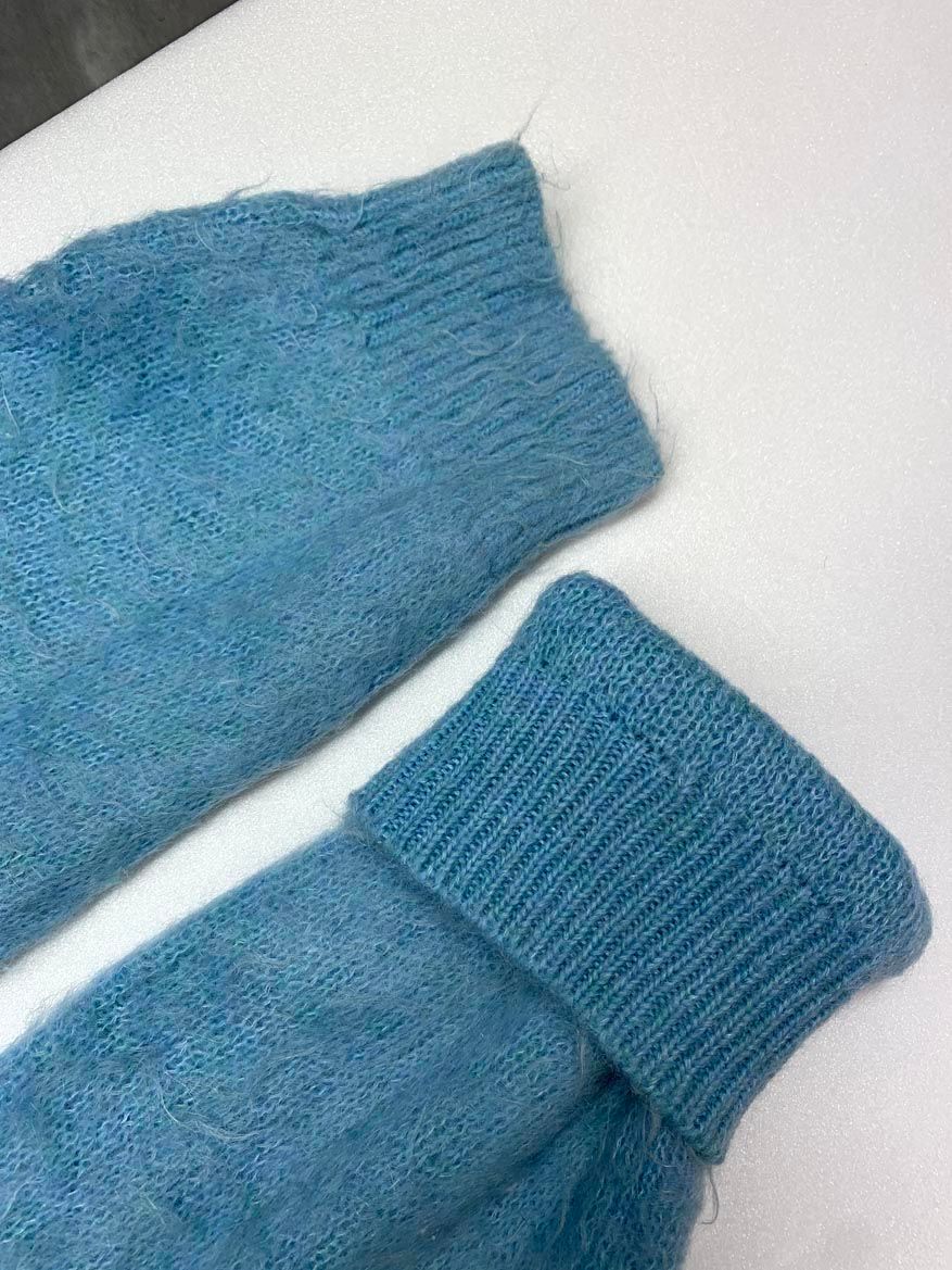 モヘヤミックス シャギーVネック