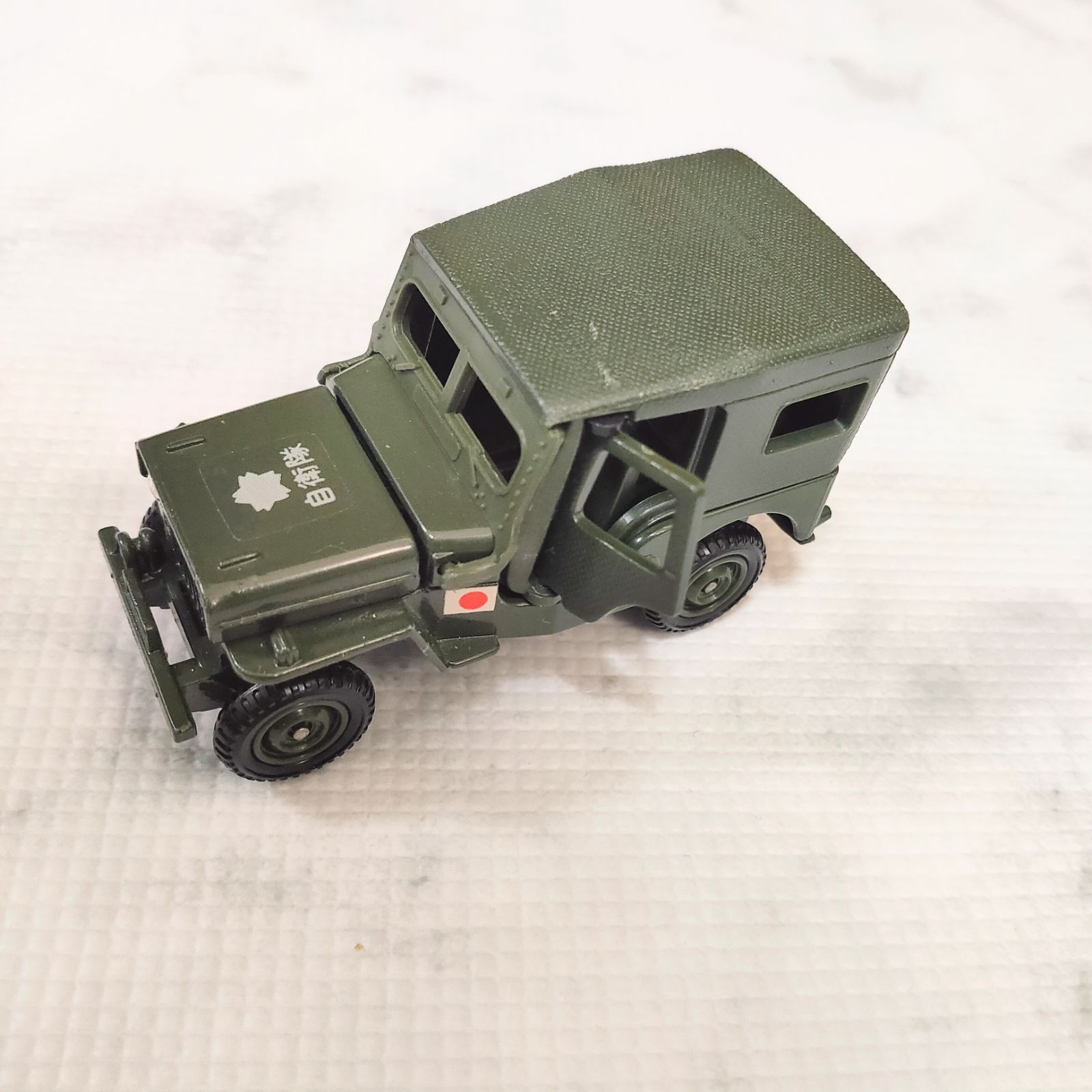 トミカ　ダンディ　三菱　ジープ　日本製 TOMICA トミカ ダンディ JEEP 自衛隊 1/ 42 ミニカー ジープ 三菱