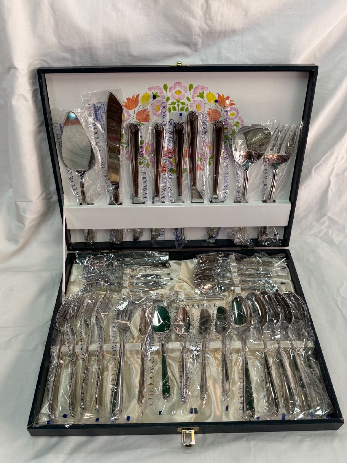 未使用 LUCKYWOOD 18-10 カトラリーセット 35本 ラッキーウッド