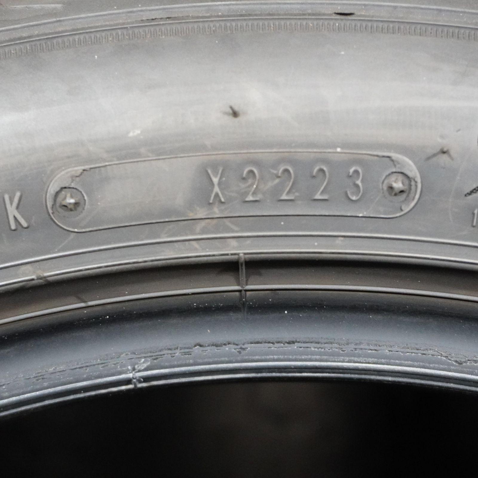  23年製 バリ山 ダンロップ ルマン5 215 45 R 17 4本 プリウス 86 カローラスポーツ BRZ インプレッサ等 17インチ サマータイヤ ノーマルタイヤ