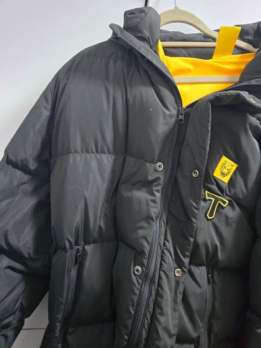 KIAタイガース アセンティック ロングダウンジャケット