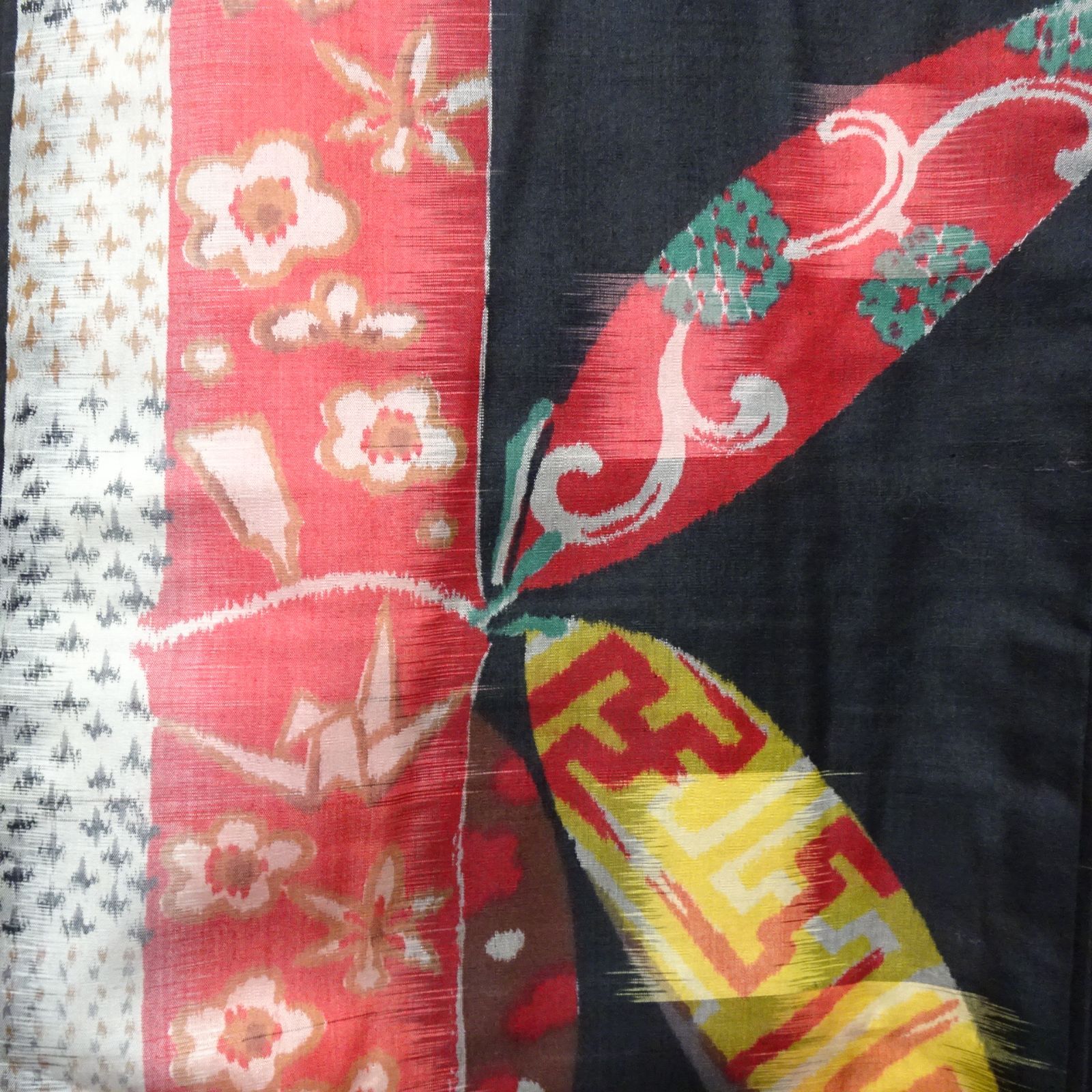 アンティーク 銘仙 着物 竹 折り鶴 梅 232299