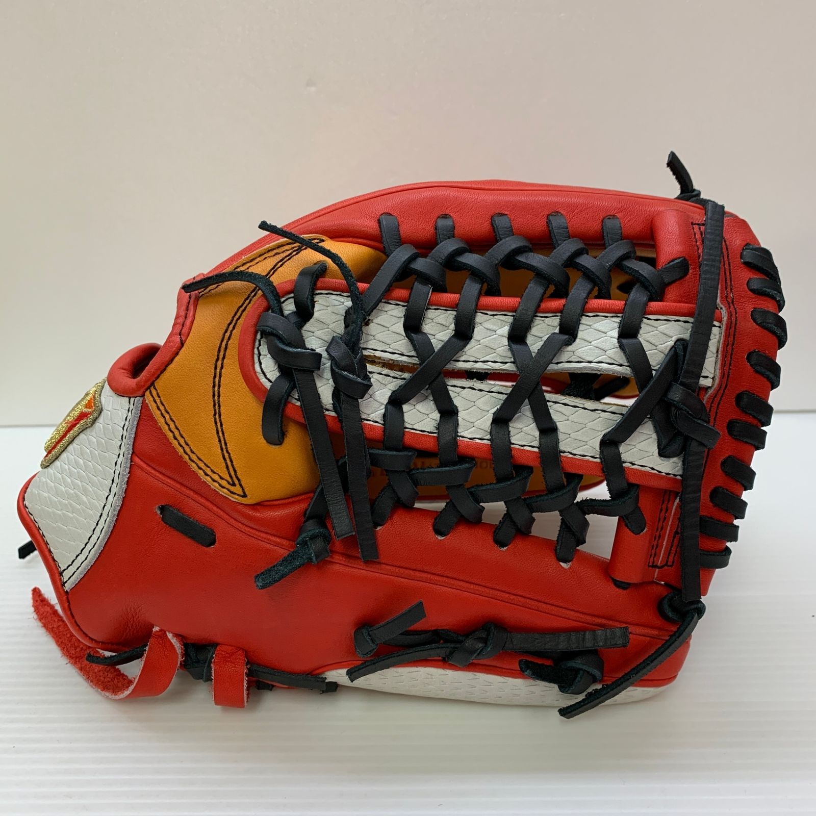 ウィルソン Wilson グローブウィルソンクイーン ソフトボール用 大人 一般 内野手用 グローブ グラブ 右投げ 品 野球 7198
