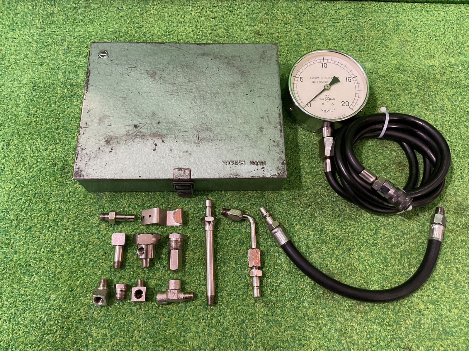 動作未 日平機器 HT 67 トランスミッション油圧計 ケース有 全て揃っているか不明 25 145 その他 計測 検査 DIY 工具